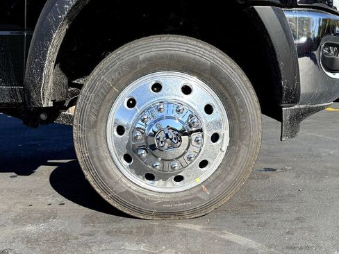 New 2026 RAM 5500 Tradesman w/ Chrome Appearance Group image 9