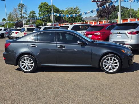 Used 2011 Lexus IS 250 AWD w/ Premium Pkg Value Edition image 8