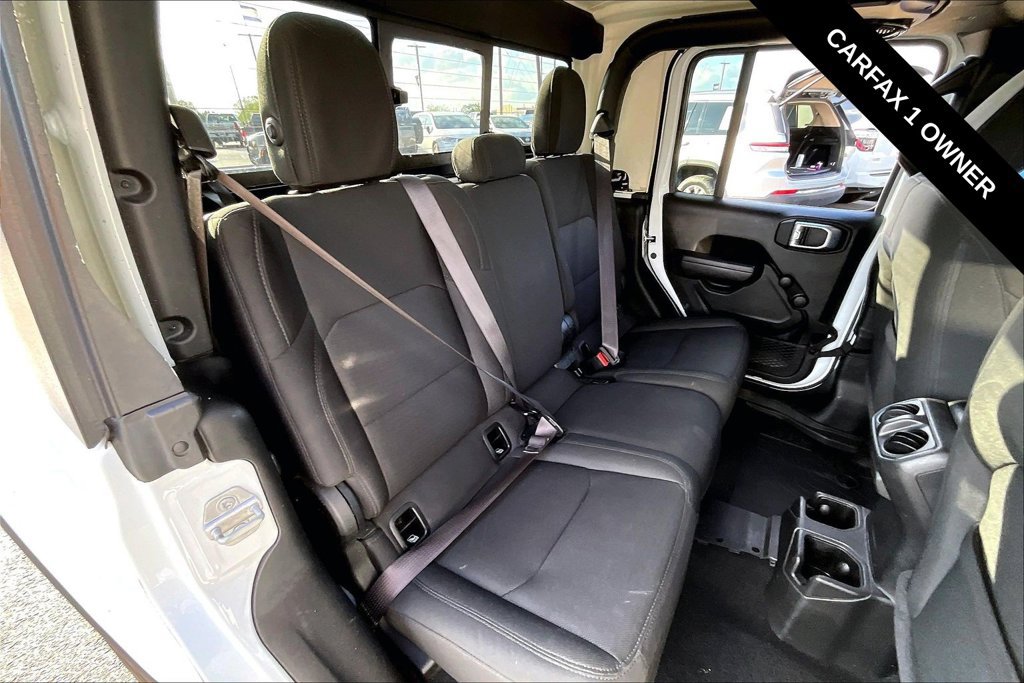 Used 2022 Jeep Gladiator Sport AWD/4WD image 25