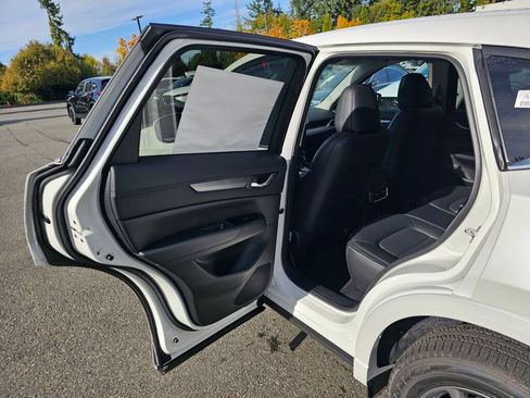 New 2025 MAZDA CX-5 AWD 2.5 S w/ Preferred Package image 22