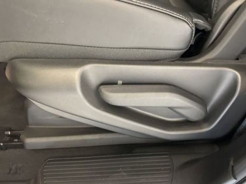 New 2026 Jeep Grand Wagoneer Limited w/ Convenience Group I image 23