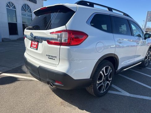 Used 2024 Subaru Ascent Limited w/ Technology Package AWD/4WD image 11