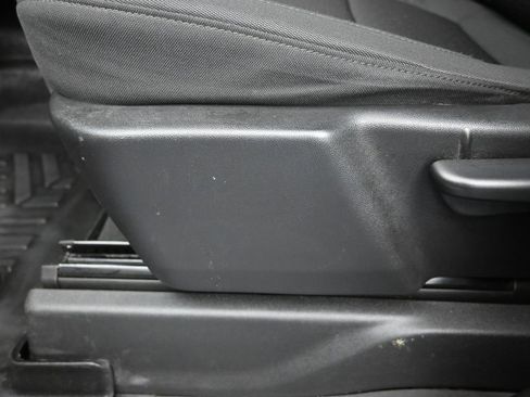 Certified 2021 Chevrolet Silverado 1500 Custom image 12