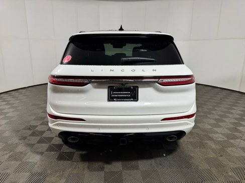 New 2026 Lincoln Corsair Premiere image 4