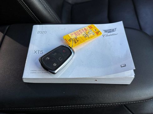 Used 2020 Cadillac XT5 Sportv image 42