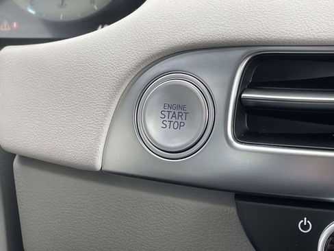 Used 2024 Hyundai Palisade Calligraphy image 21