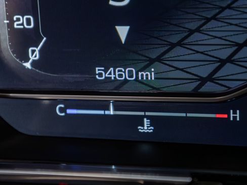 Used 2024 GMC Sierra 2500 SLE w/ SLE Convenience Package image 18