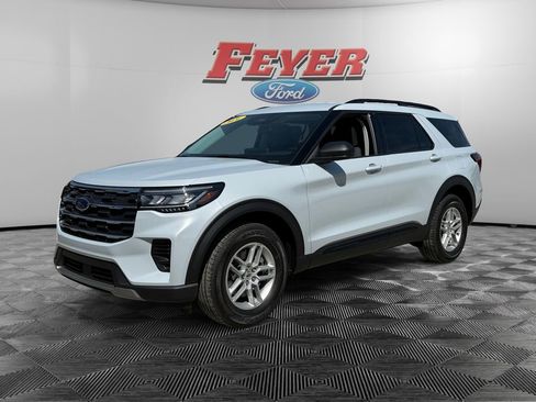New 2026 Ford Explorer Active AWD/4WD image 1
