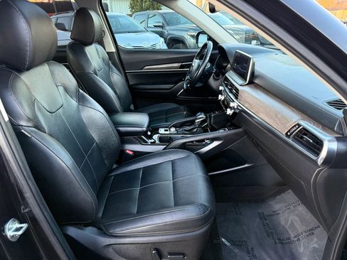 Used 2022 Kia Telluride SX w/ Nightfall Edition Package image 23