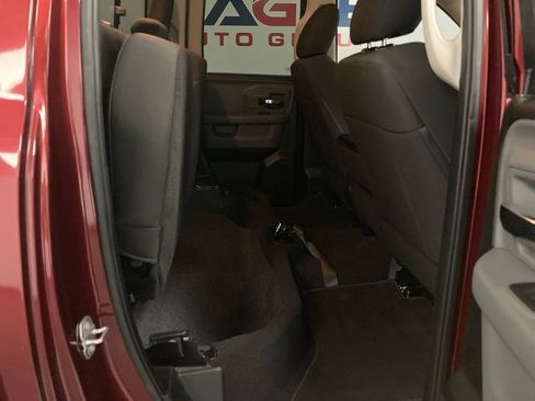 Used 2020 RAM 1500 Warlock RWD image 41