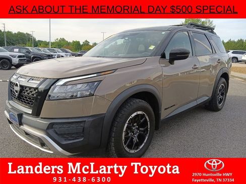 Used 2023 Nissan Pathfinder Rock Creek AWD/4WD image 7