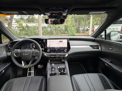 Used 2026 Lexus RX 500h F Sport w/ Convenience Package AWD/4WD image 35