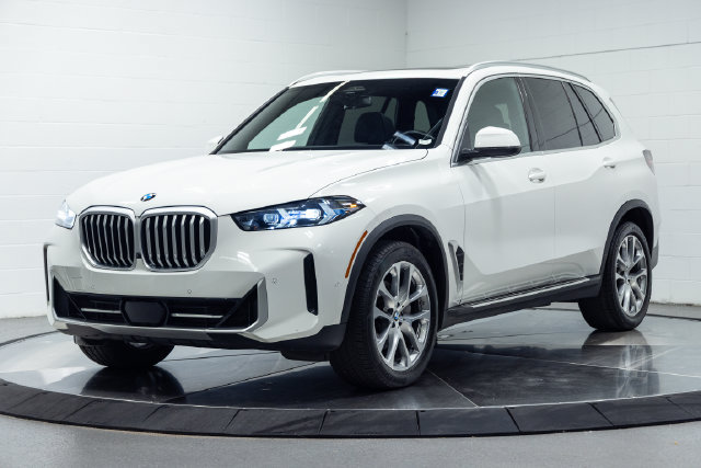Used 2026 BMW X5 xDrive40i AWD/4WD image 6