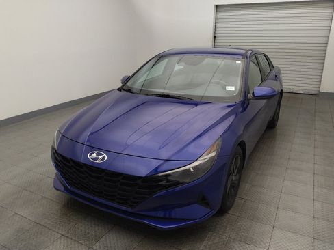 Used 2021 Hyundai Elantra SEL w/ Cargo Package image 15