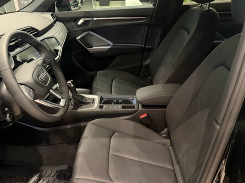 New 2025 Audi Q3 2.0T Premium image 9