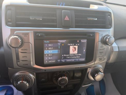 Used 2018 Toyota 4Runner SR5 image 21