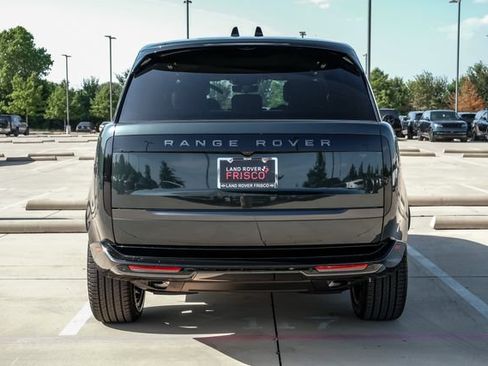 New 2026 Land Rover Range Rover Long Wheelbase SE AWD/4WD image 10