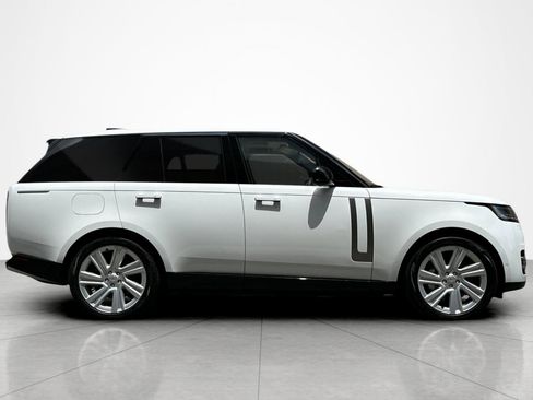 Used 2023 Land Rover Range Rover SE AWD/4WD image 6