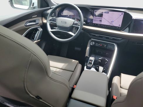 New 2026 Audi Q5 Premium Plus AWD/4WD image 12