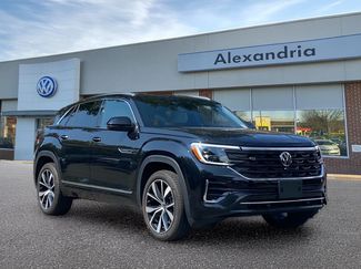 Certified 2026 Volkswagen Atlas Cross Sport SEL Premium R-Line AWD/4WD video 1