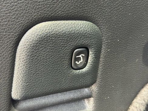 Used 2020 Jeep Grand Cherokee Limited AWD/4WD image 7