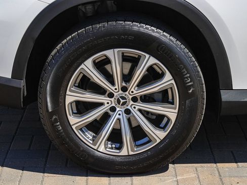 Certified 2024 Mercedes-Benz GLC 300 4MATIC image 12