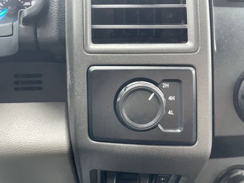 Used 2022 Ford F350 XL w/ Power Equipment Group AWD/4WD image 12