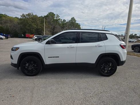 New 2026 Jeep Compass Latitude AWD/4WD image 6