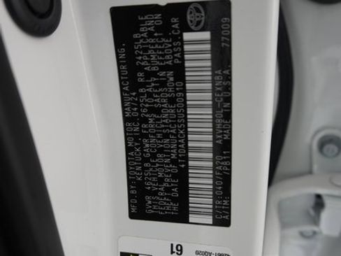 Used 2025 Toyota Camry LE image 22