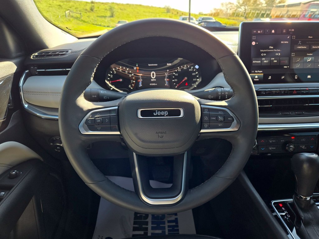 Used 2023 Jeep Compass Limited AWD/4WD image 19