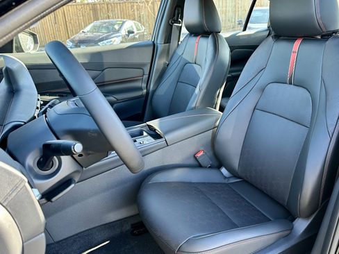 New 2026 Nissan Sentra SR w/ SR Premium Package image 23