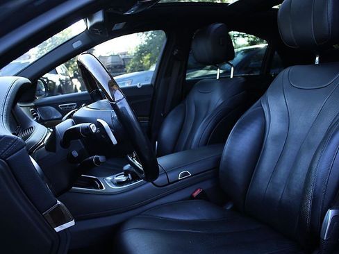 Used 2014 Mercedes-Benz S 550 Sedan image 11