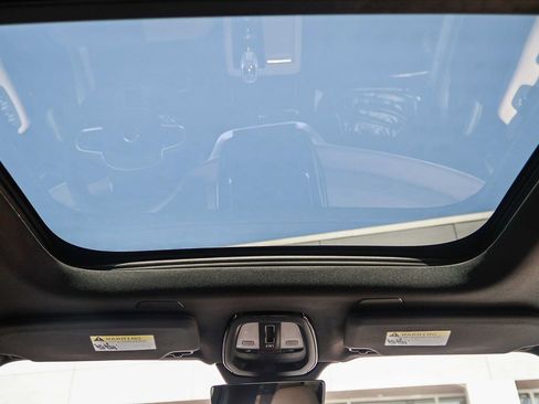 Used 2026 Volvo XC90 B6 Ultra w/ Protection Package AWD/4WD image 17