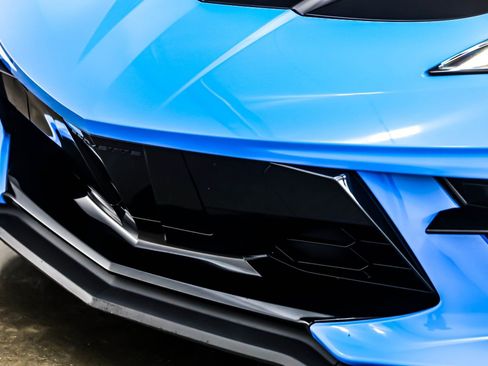 Used 2023 Chevrolet Corvette Stingray Convertible w/ Z51 Performance Package image 14