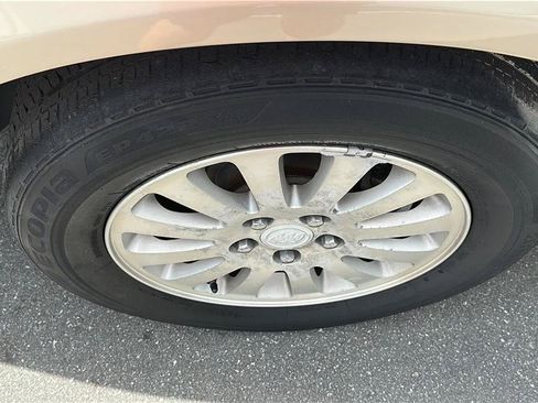 Used 2007 Buick Lucerne CX FWD image 17