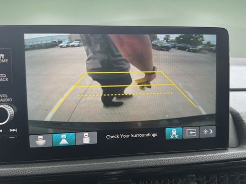 Used 2025 Honda CR-V EX-L image 22