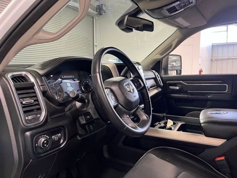 Used 2024 RAM 2500 Laramie image 22