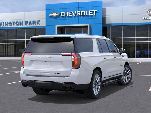 New 2026 GMC Yukon XL Denali Ultimate w/ LPO, Floor Liner Package image 4