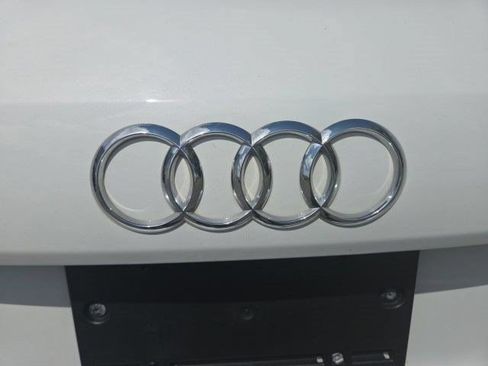 Used 2018 Audi Q3 2.0T Premium w/ Convenience Package AWD/4WD image 52