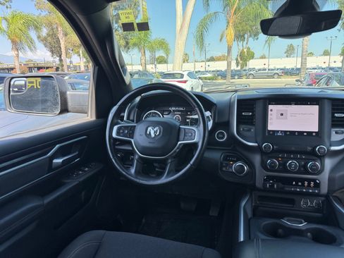 Used 2022 RAM 1500 Big Horn AWD/4WD image 23