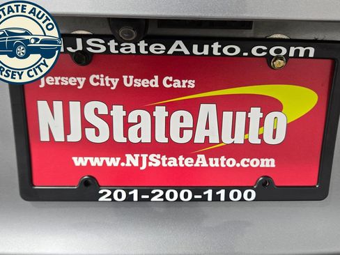 Used 2017 Hyundai Elantra Limited w/ Limited Ultimate Package 05 FWD image 33