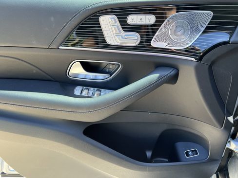 Certified 2026 Mercedes-Benz GLS 580 4MATIC image 14