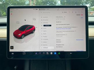 Used 2024 Tesla Model Y Long Range AWD/4WD video 2
