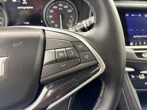 Used 2025 Cadillac XT5 Premium Luxury w/ Technology Package AWD/4WD image 30