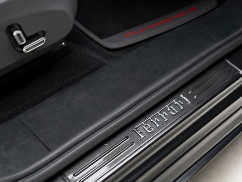 Used 2023 Ferrari Purosangue AWD/4WD image 45