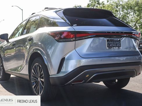 New 2026 Lexus RX 350h AWD/4WD image 4