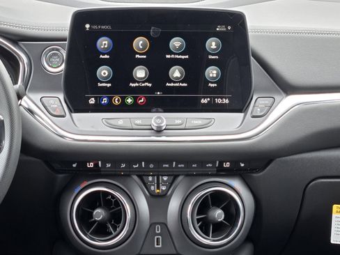 New 2026 Chevrolet Blazer LT image 8