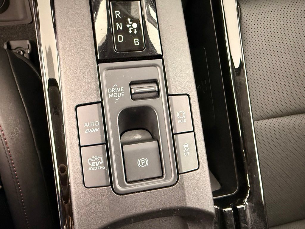 Certified 2024 Toyota Prius Prime Premium w/ Advanced Technology Package FWD image 25