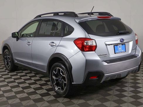 Used 2017 Subaru Crosstrek 2.0i Premium AWD/4WD image 6