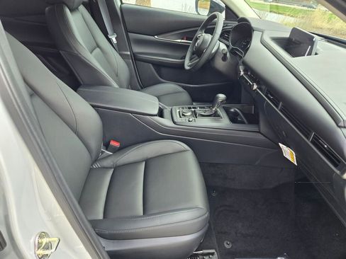 New 2026 MAZDA CX-30 AWD 2.5 S w/ Select Sport Pkg image 4